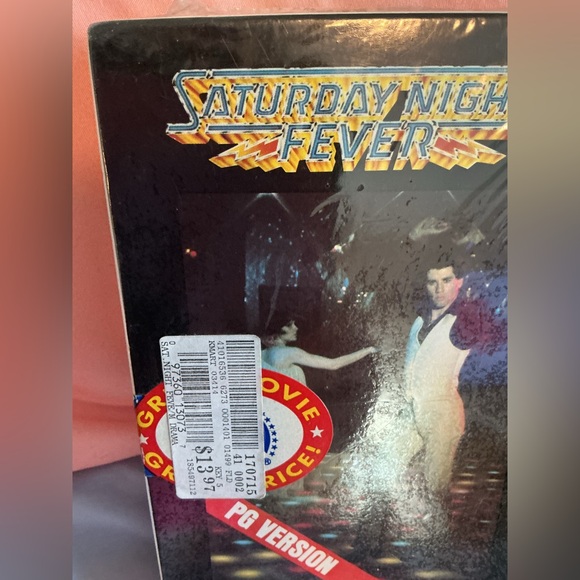 Rare unopened 1991 PG version Saturday Night Fever Collectible VHS Tape NWT - Picture 3 of 6